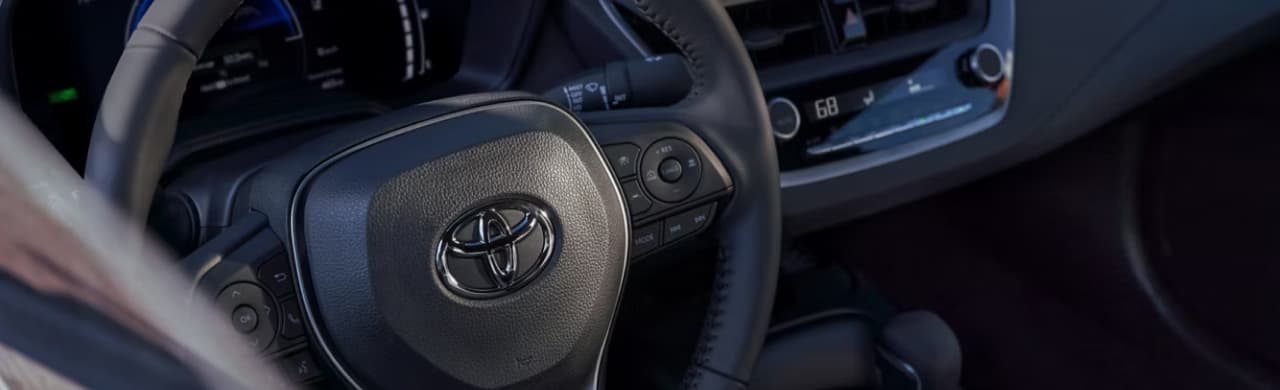 2026 Toyota Corolla Hybrid vs. Gas: New England Cost & MPG Comparison